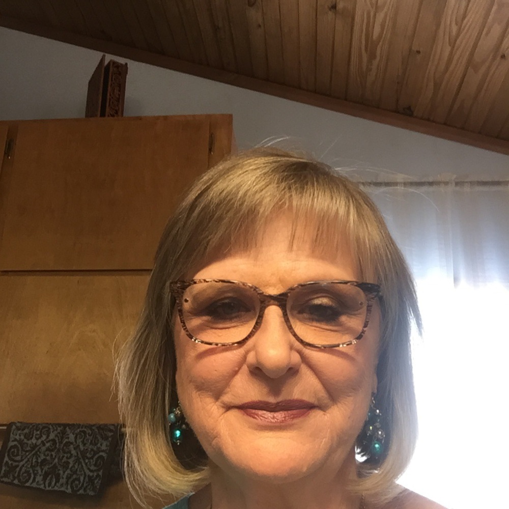 Meet your Posher, Donna